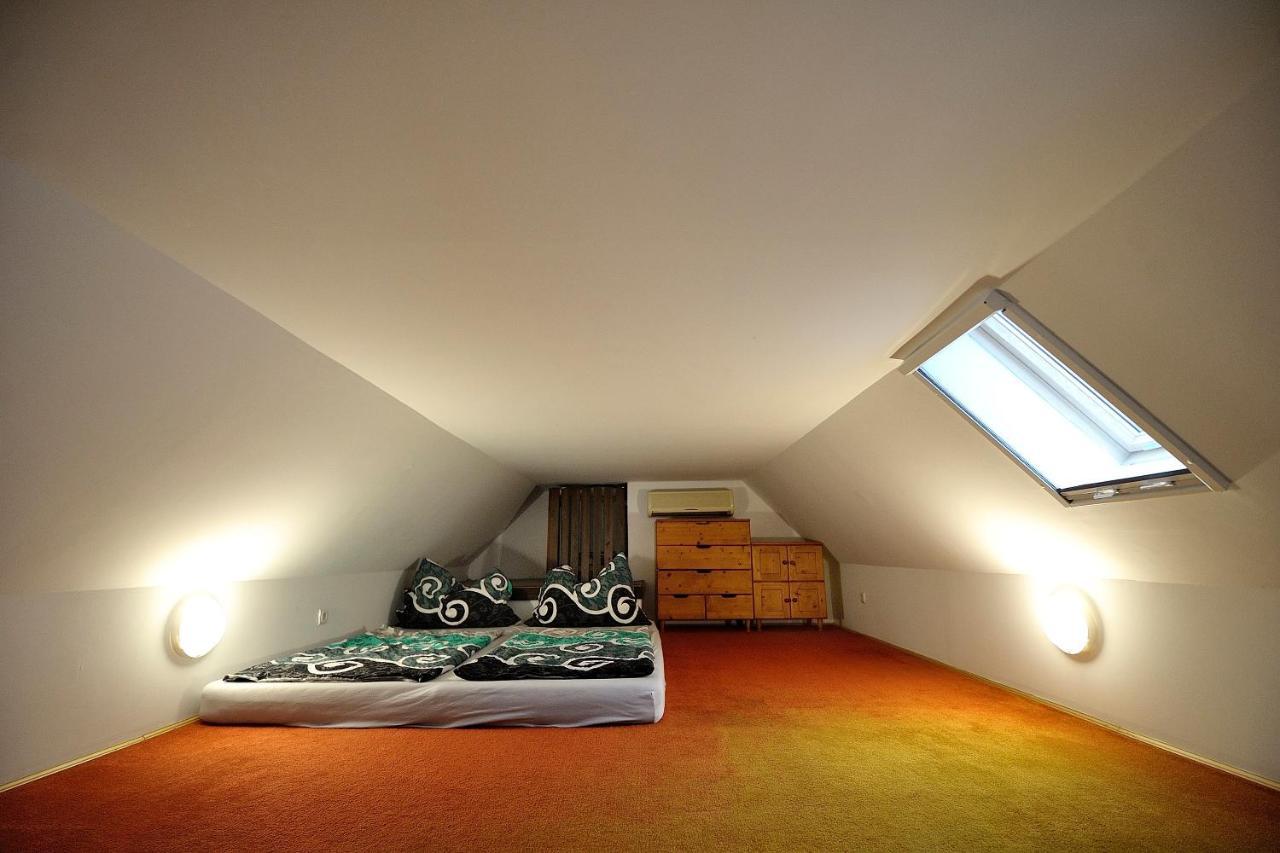 Luca Apartman Daire Balatonlelle Dış mekan fotoğraf